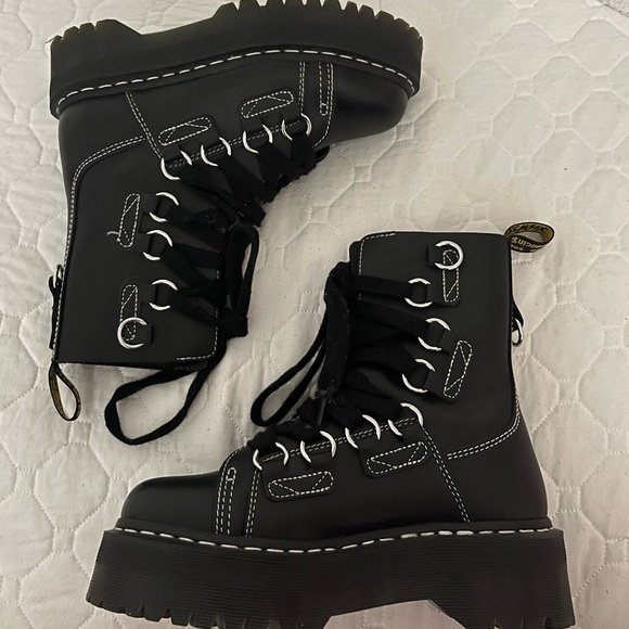 Shoes - Dr Marten JADON XL